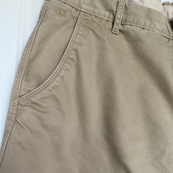 Haggar Life khakis size 32 x 28.5 slim - Picture 12 of 13